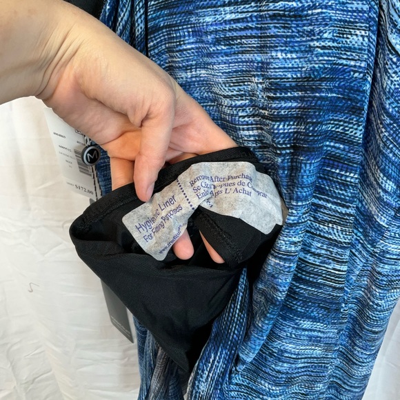 Nordstrom magicsuit Swimsuit NWT - Picture 5 of 6